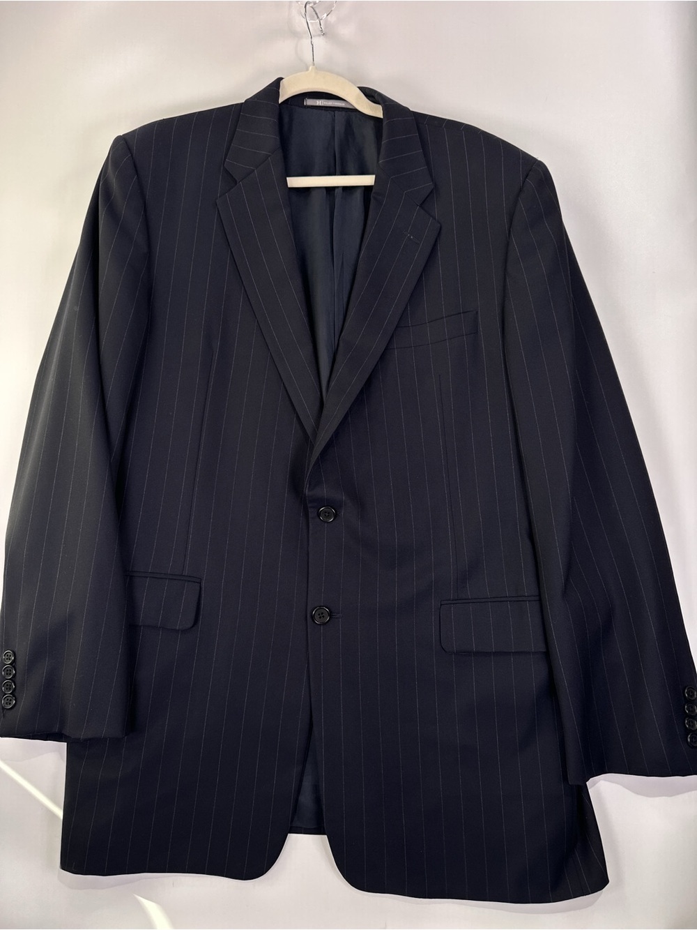 Hickey Freeman Madison Two-Piece Pinstripe Suit Loro Piana Super 130s Wool Navy - Picture 3 of 16